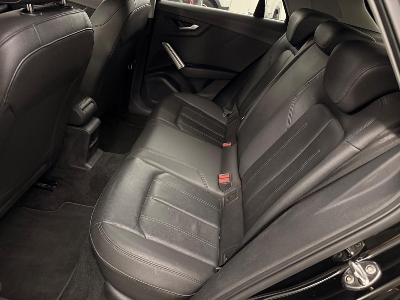 Audi Q2 30 TDI S tronic Business