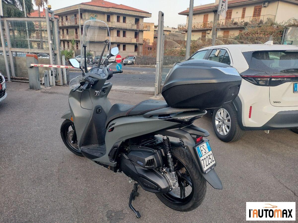 Honda - SH 350 - i Sport