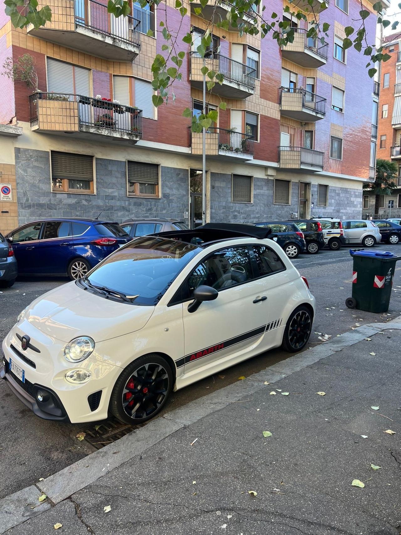 Abarth 595 C 1.4 Turbo T-Jet 140 CV MTA