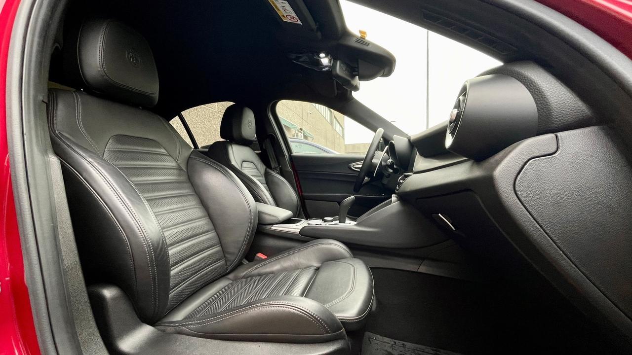 ALFA ROMEO GIULIA 2.2 TURBODIESEL VELOCE AT8 Q4 210CV - FULL LED, PELLE, SEDILI RISCALDATI