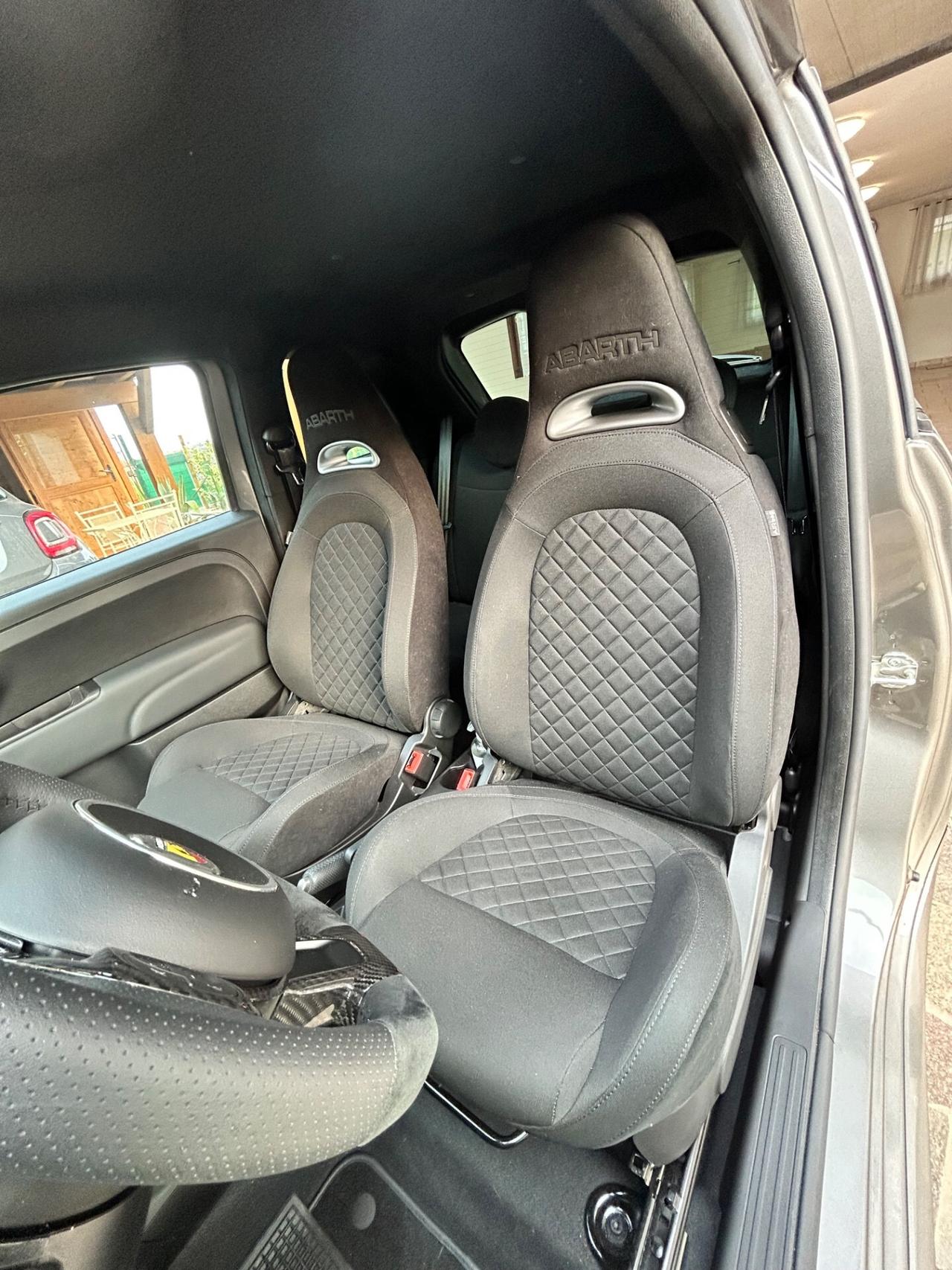 Abarth 695 180CV 2024 – 10.000 KM - RECORD MONZA - PARI AL NUOVO