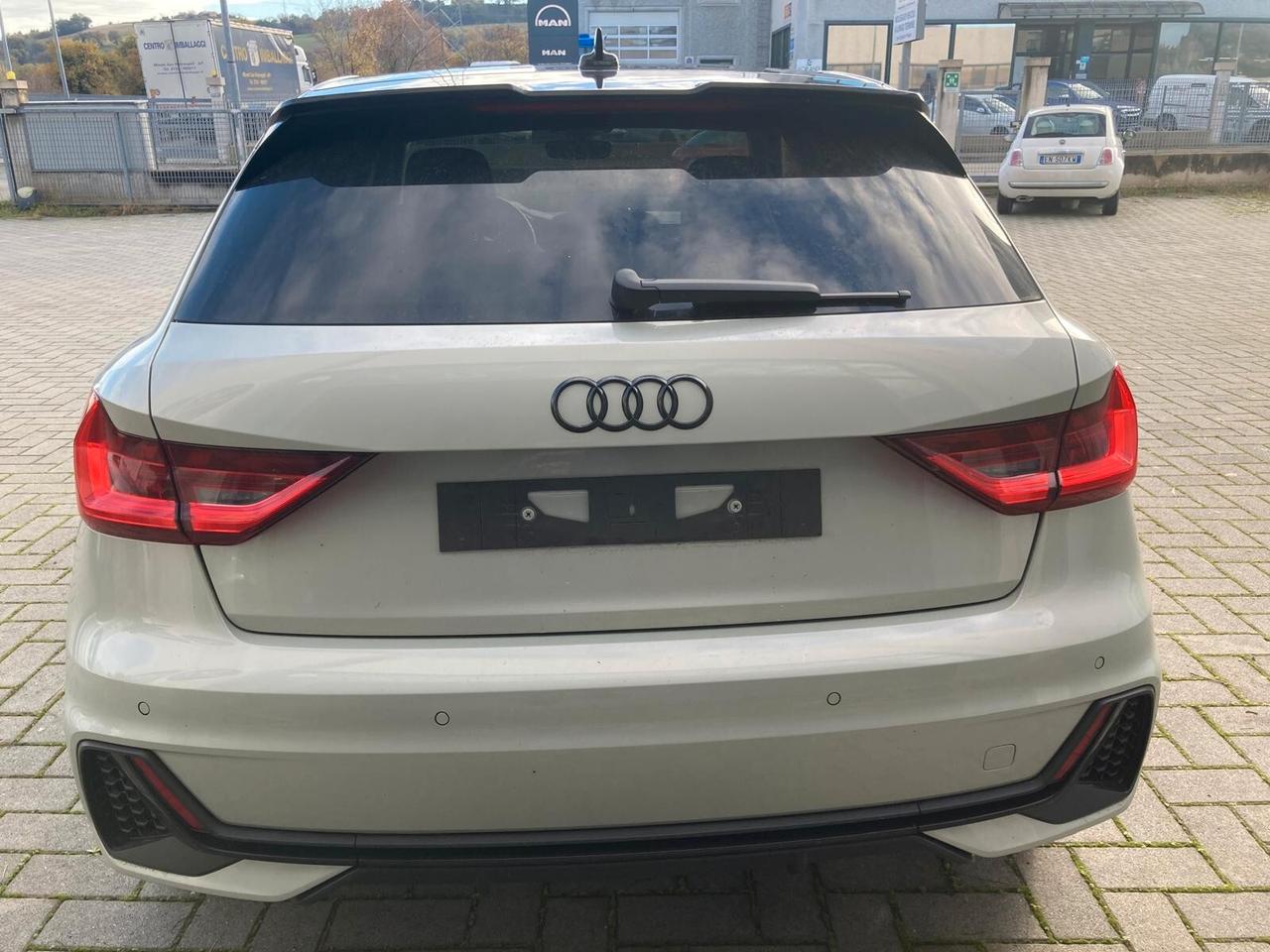 Audi A1 SPB 25 TFSI S line edition