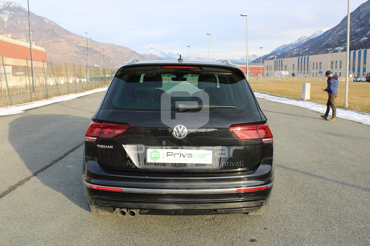 VOLKSWAGEN Tiguan 2.0 TDI SCR DSG Sport BlueMotion Technology