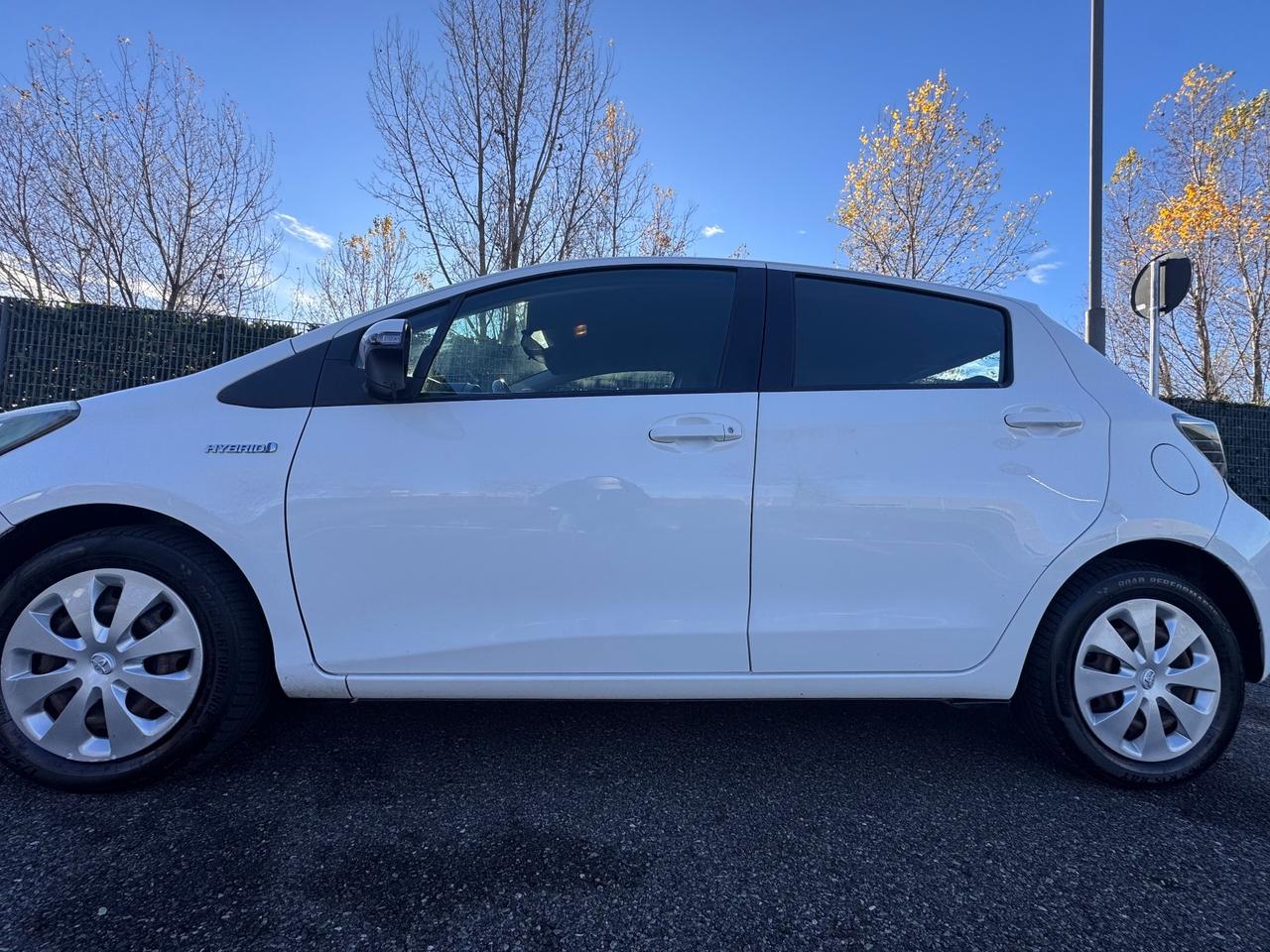 Toyota Yaris 1.5 Hybrid 5 porte Active