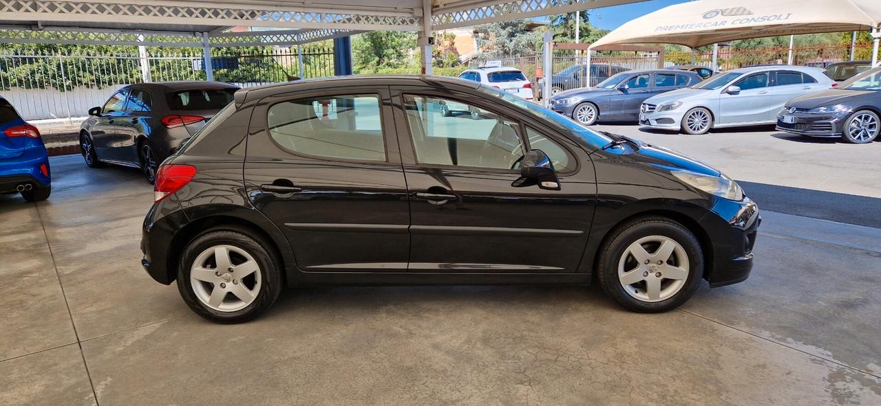 Peugeot 207 1.4 8V 75cv Energie Sport ECO GPL