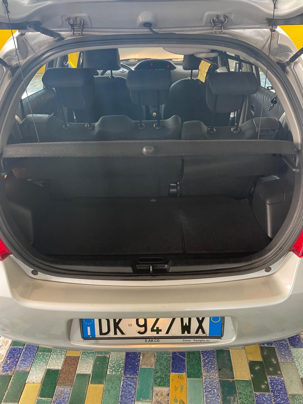 Toyota Yaris 1.3 5 porte