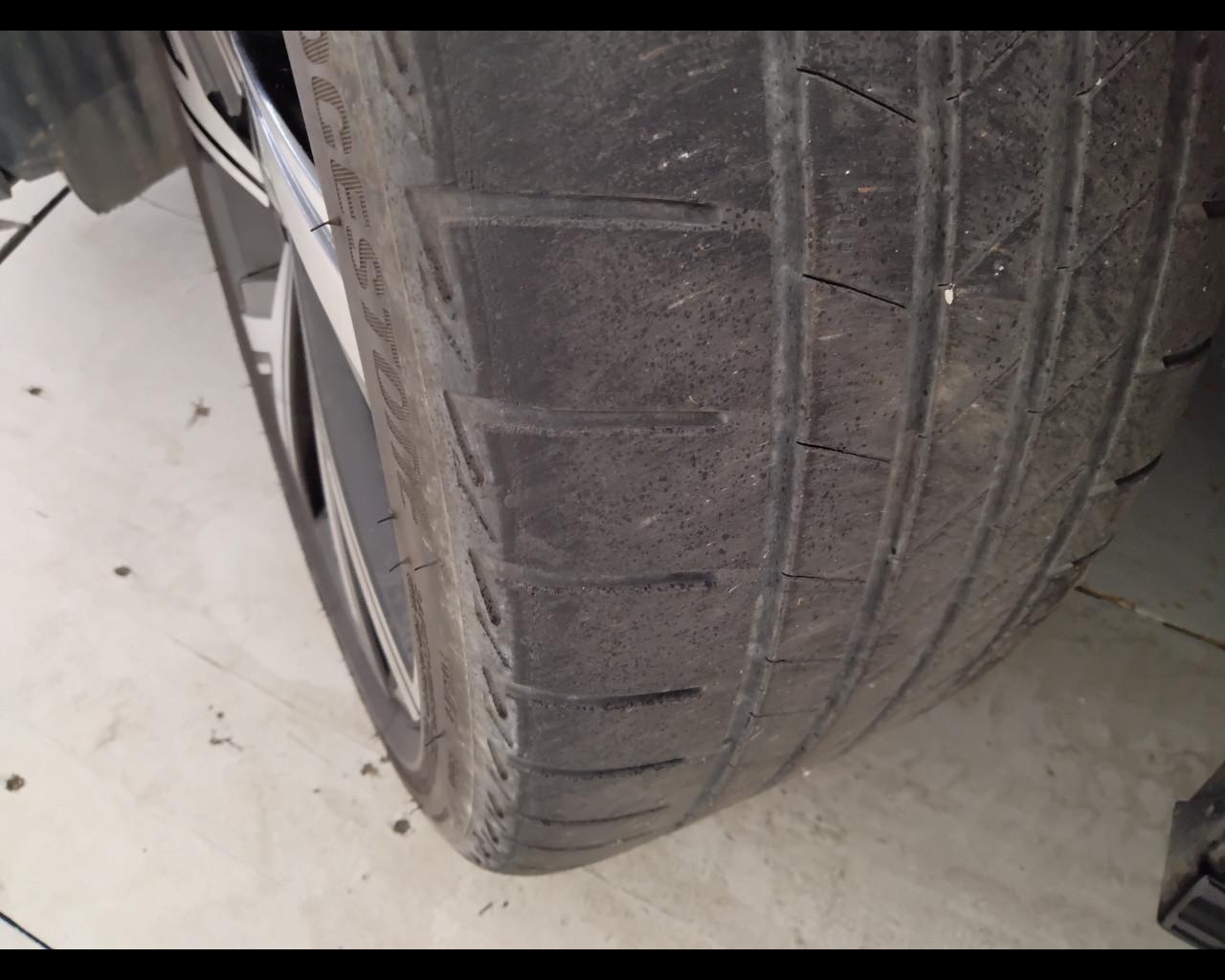 VOLKSWAGEN Golf VIII 2020 - Golf 1.5 tsi evo R-Line 130cv