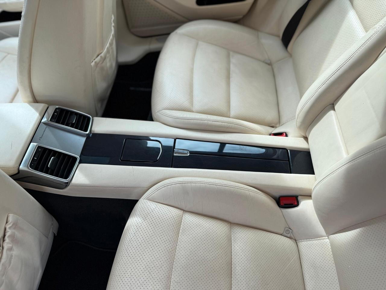 Porsche Panamera 3.0 Diesel 250 CV Platinum Edition