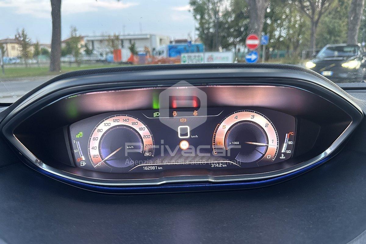 PEUGEOT 3008 BlueHDi 130 S&S GT Line