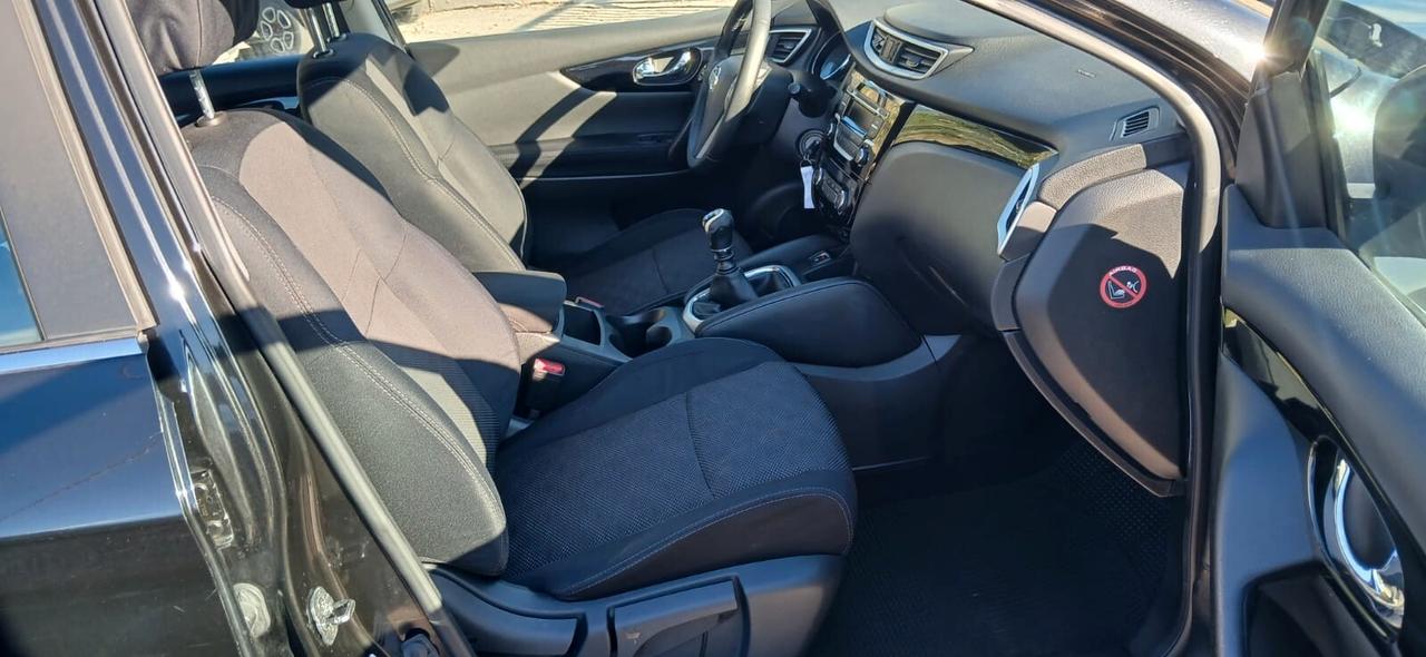 Nissan Qashqai 1.5 dCi Tekna - 2015