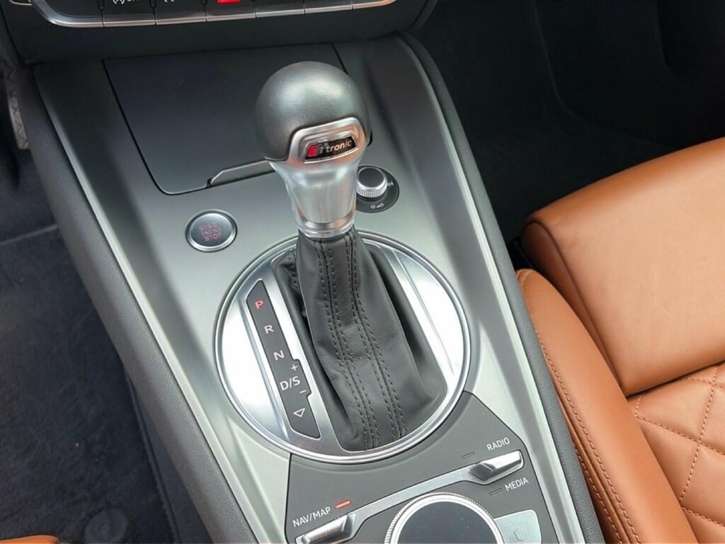 Audi TT 2.0 TFSI Quatro S tronic