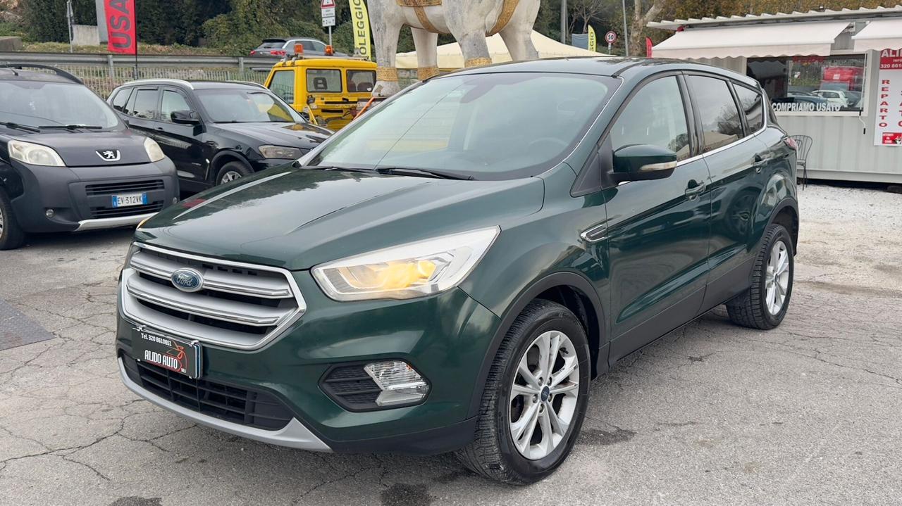 Ford Kuga 1.5 TDCI 120 CV S&S 2WD ST-Line
