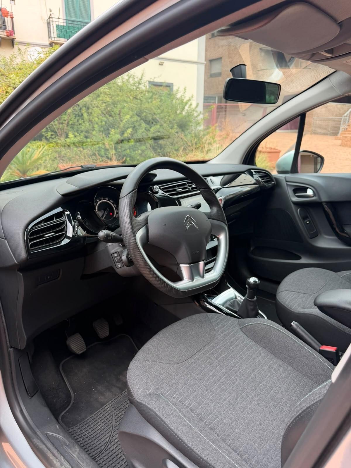 Citroen C3 PureTech 82 Exclusive