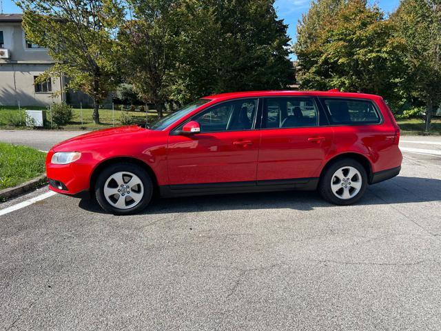 VOLVO V70 2.0 D POLAR SW