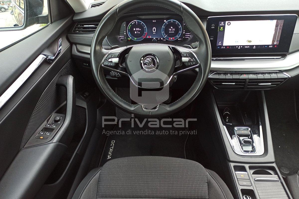 SKODA Octavia iV 1.4 TSI Plug-In Hybrid DSG Wagon Executive