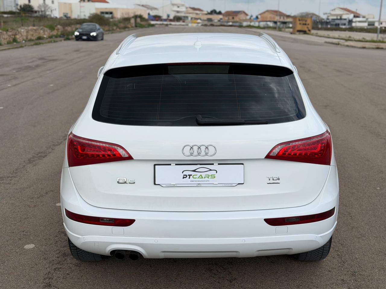 Audi Q5 q5 2.0 tdi 170cv quattro fari*navi