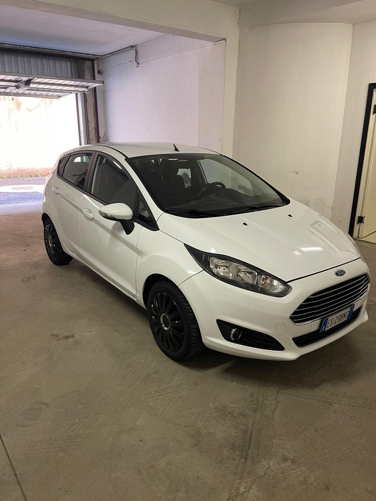 Ford Fiesta 1.5 TDCi 75CV 5 porte Titanium