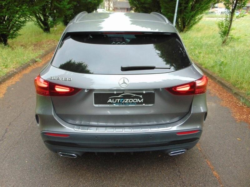 MERCEDES GLA (H247) GLA 180 Automatic ...