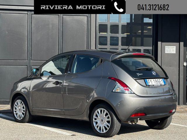 LANCIA Ypsilon 1.2 69 CV 5 porte GPL Ecochic Gold