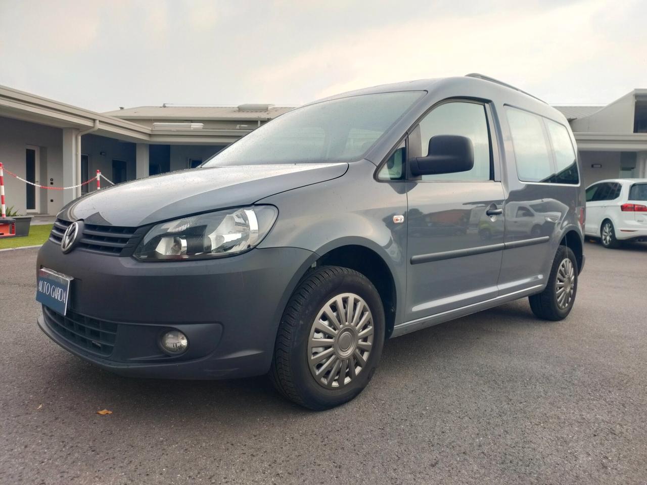 Volkswagen Caddy 1.6 TDI 75 CV 5posti. Trendline autocarro cinghia sostituita