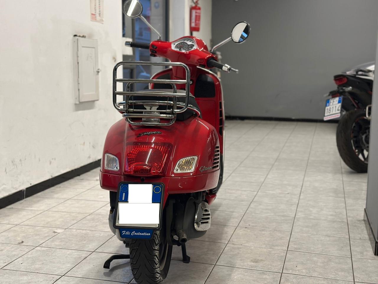 Piaggio Vespa 300 GTS Super ie