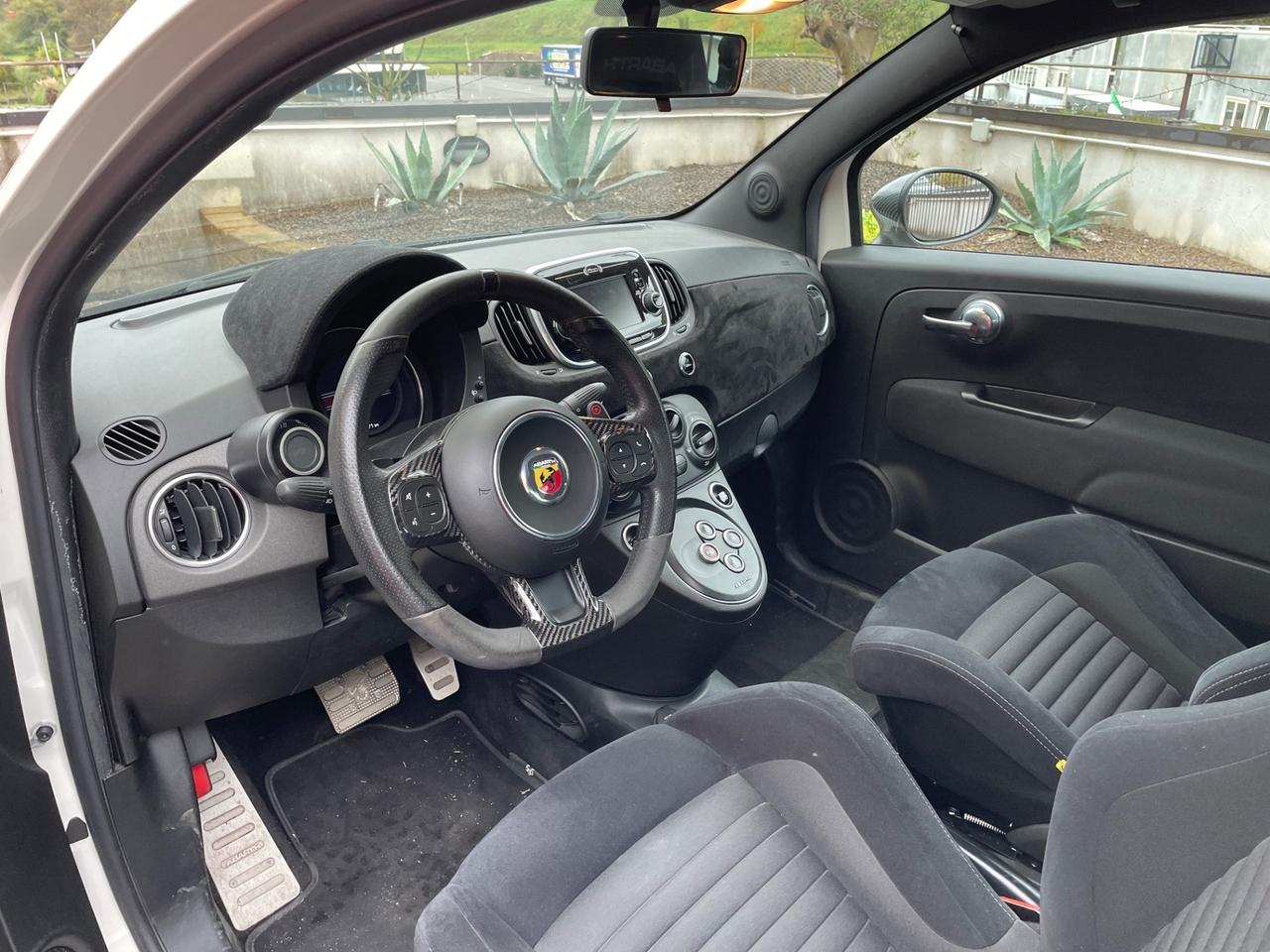 Abarth 595 1.4 Turbo T-Jet 180 CV Competizione