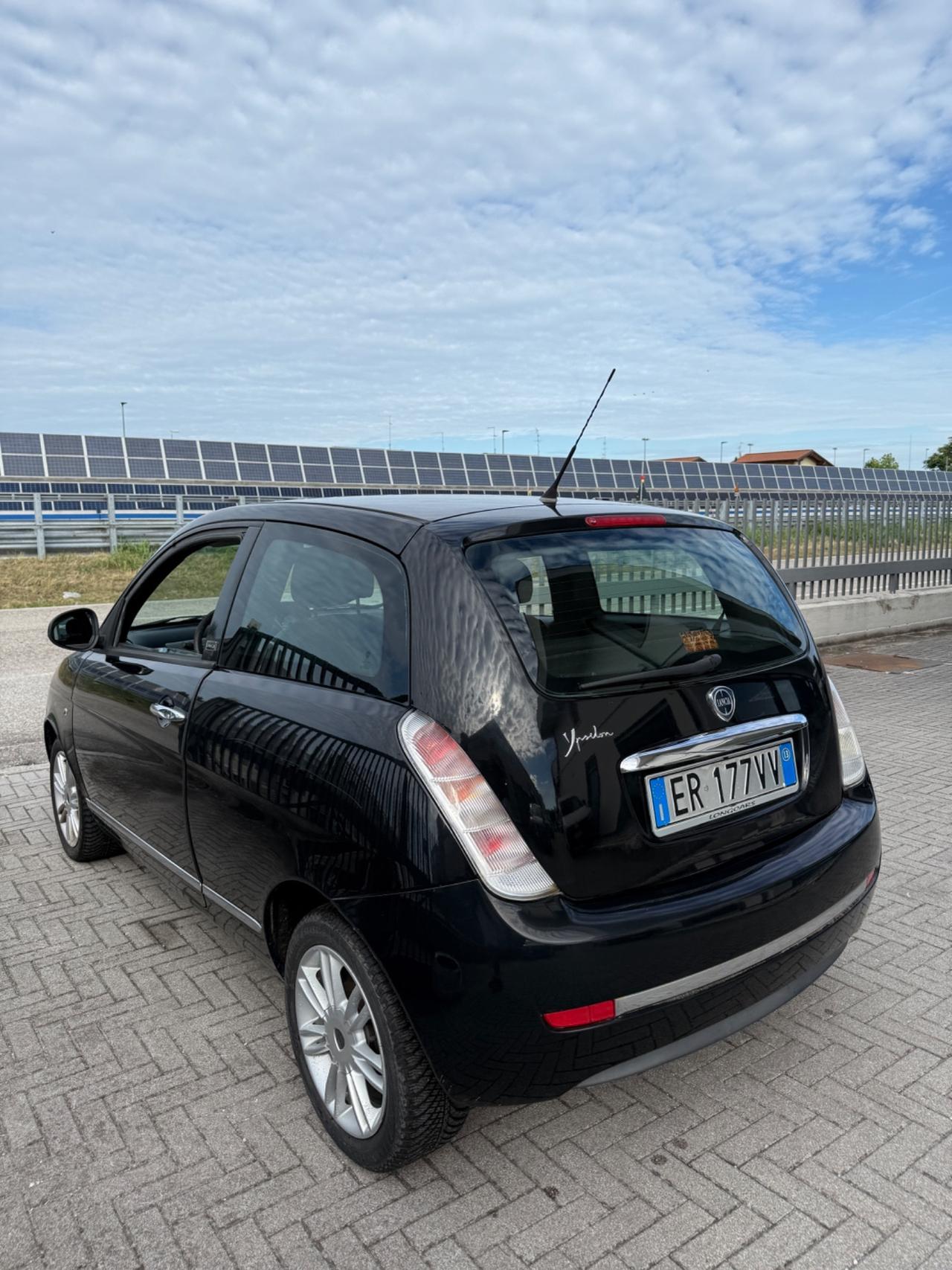 Lancia Ypsilon 1.3 MJT 16V 95 CV 5 porte S&S Platinum
