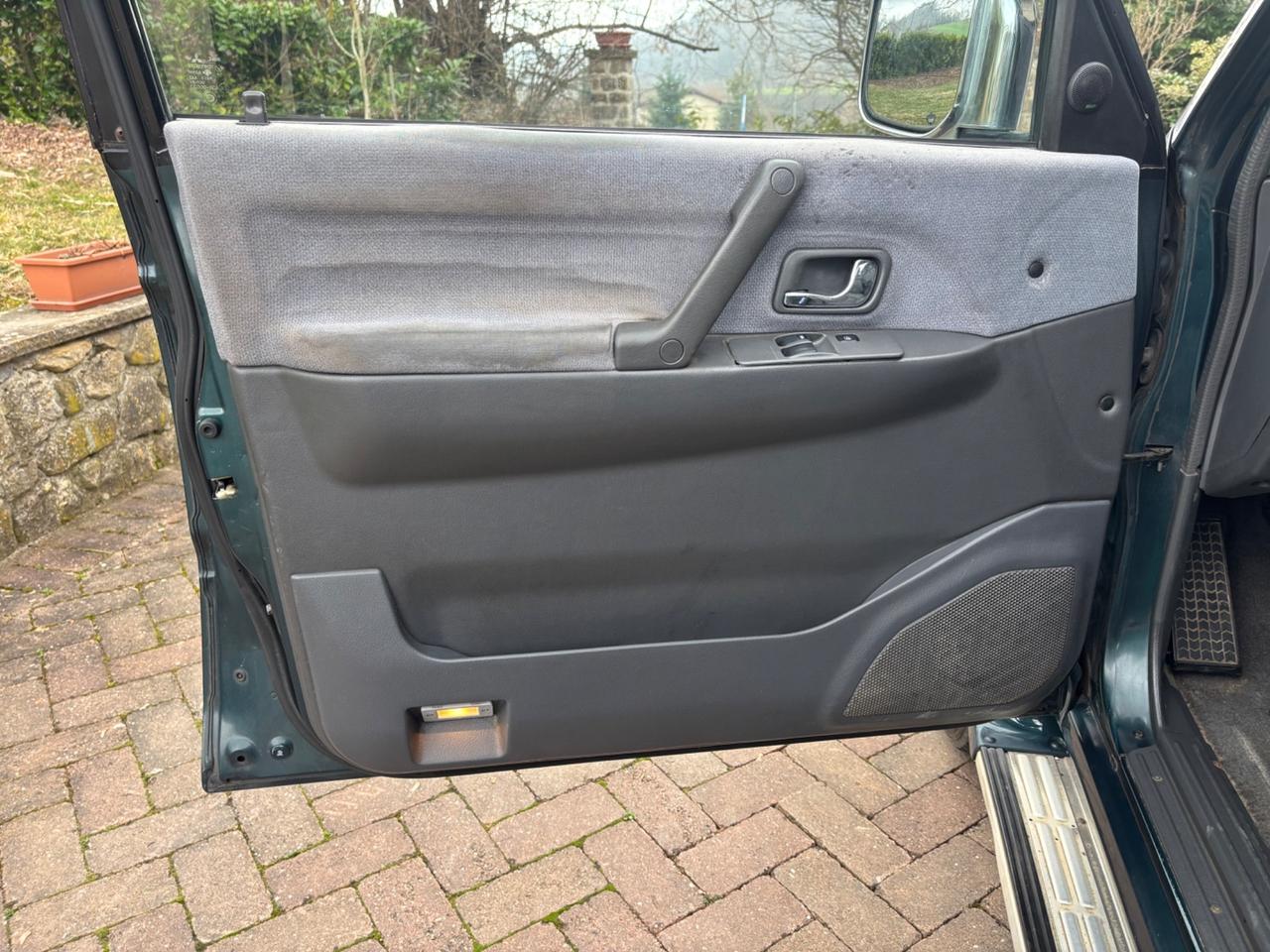 Mitsubishi Pajero 2.5 TDI 100CV GLS