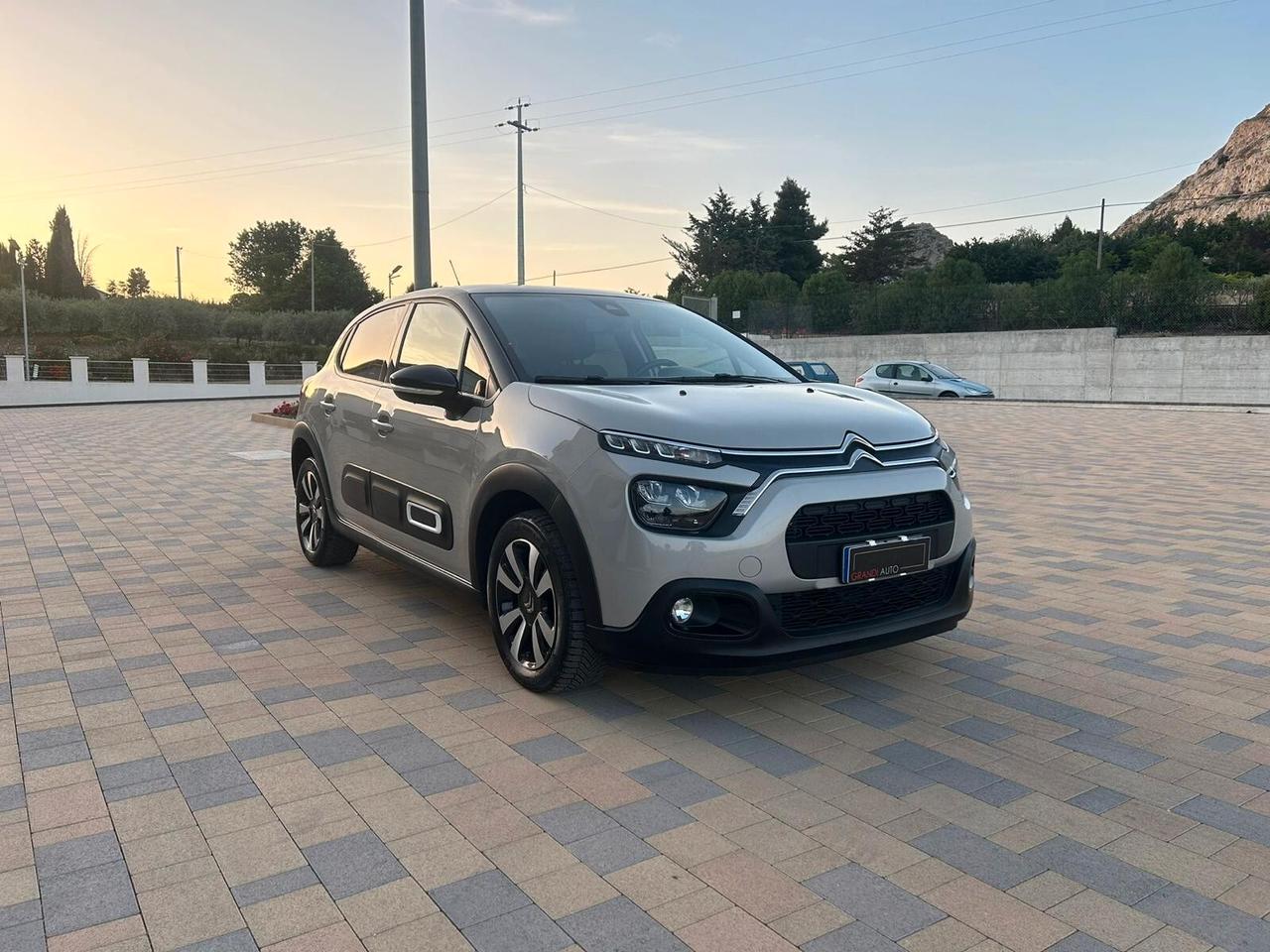 Citroen C3 BlueHDi 100 S&S Shine