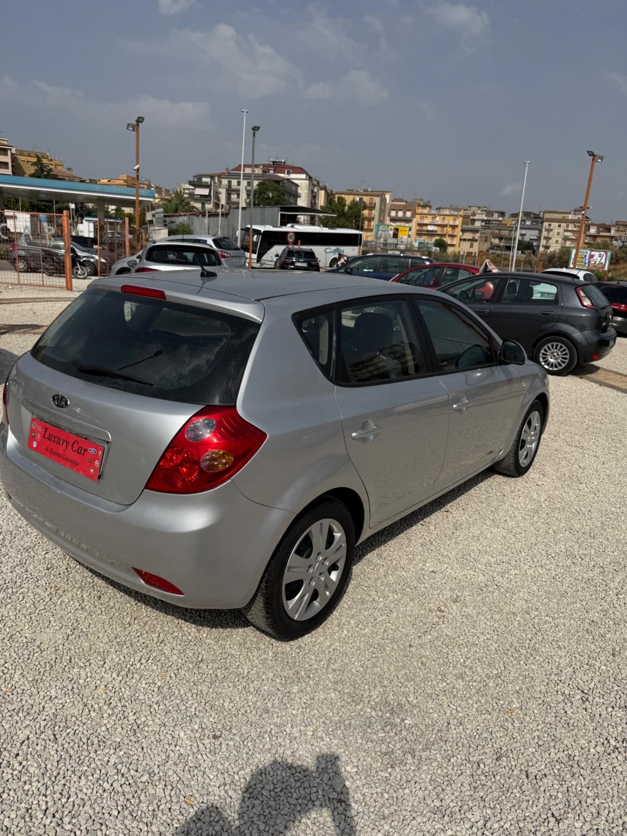 Kia Ceed cee'd 1.6 122CV 5p. EX