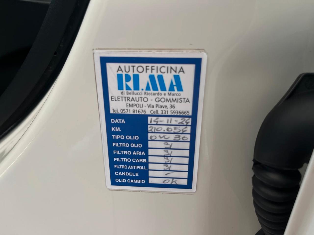 Lancia Ypsilon 1.3 MJT 95cv Gold NEOPATENTATI