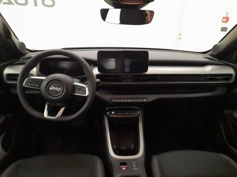 Jeep Avenger e-Hybrid 1.2 MHEV e-Hybrid Turbo Altitude