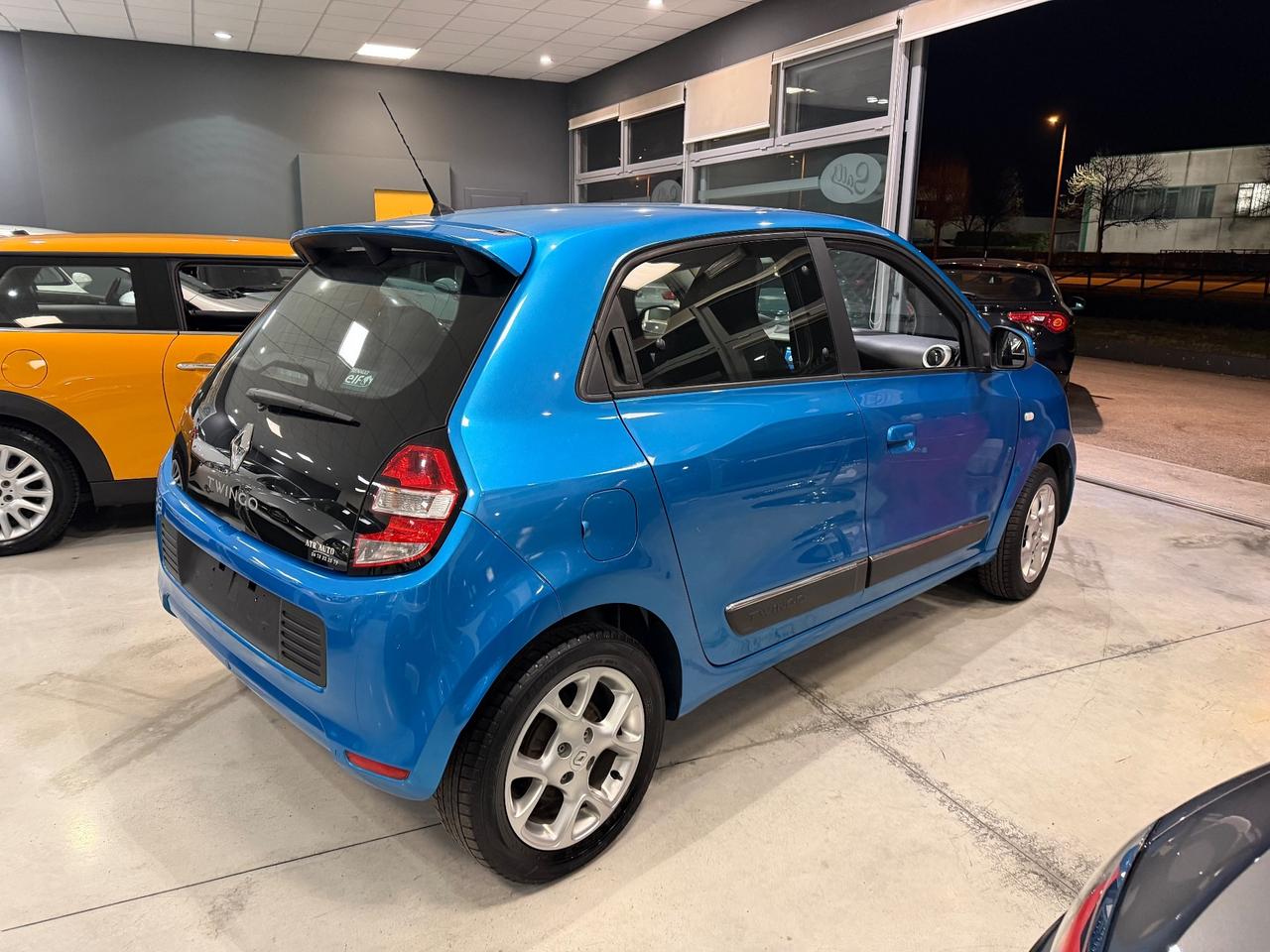 Renault Twingo 1.0 benzina Neopatentati