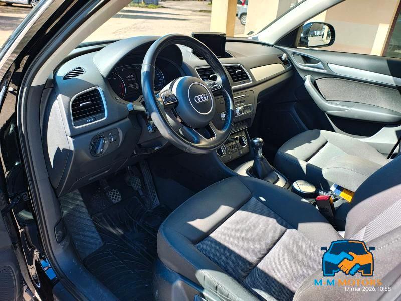 Audi Q3 2.0 tdi Business 120cv