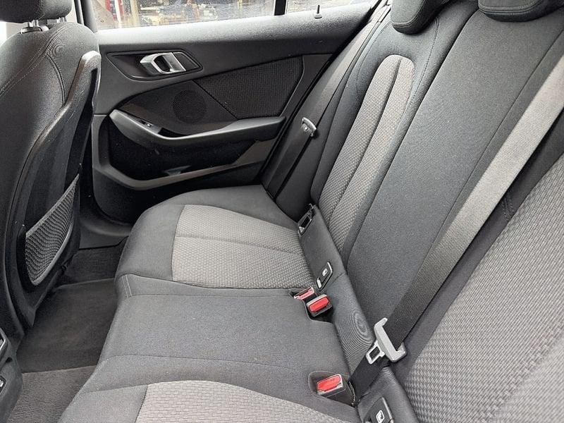 BMW Serie 1 116i Business Advantage