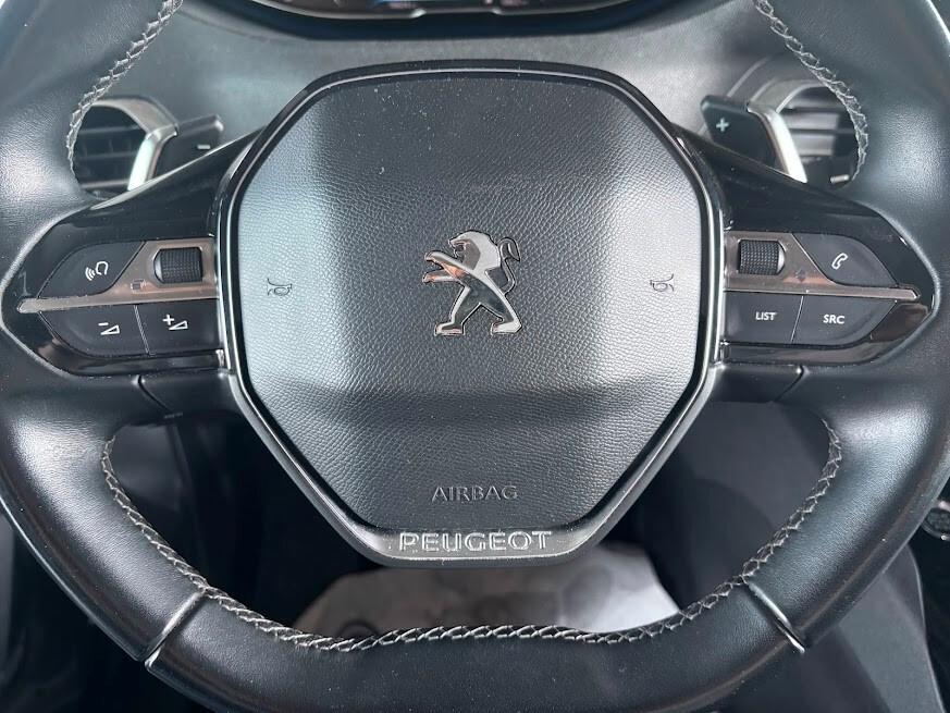 Peugeot 3008 BlueHDi 130 EAT 8 Allure 78.000KM