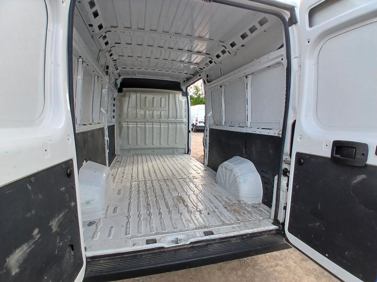 Citroen Jumper 30 BlueHDi 140 S&S PC-TN Furgone