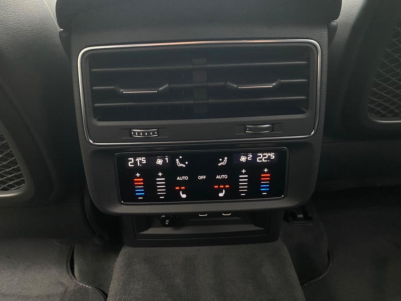 Audi Q8 SUV 50 TDI 286 CV quattro tiptronic S line edition FULL