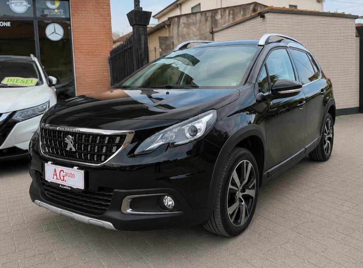 Peugeot 2008 BlueHDi 100 S&S Black Matt