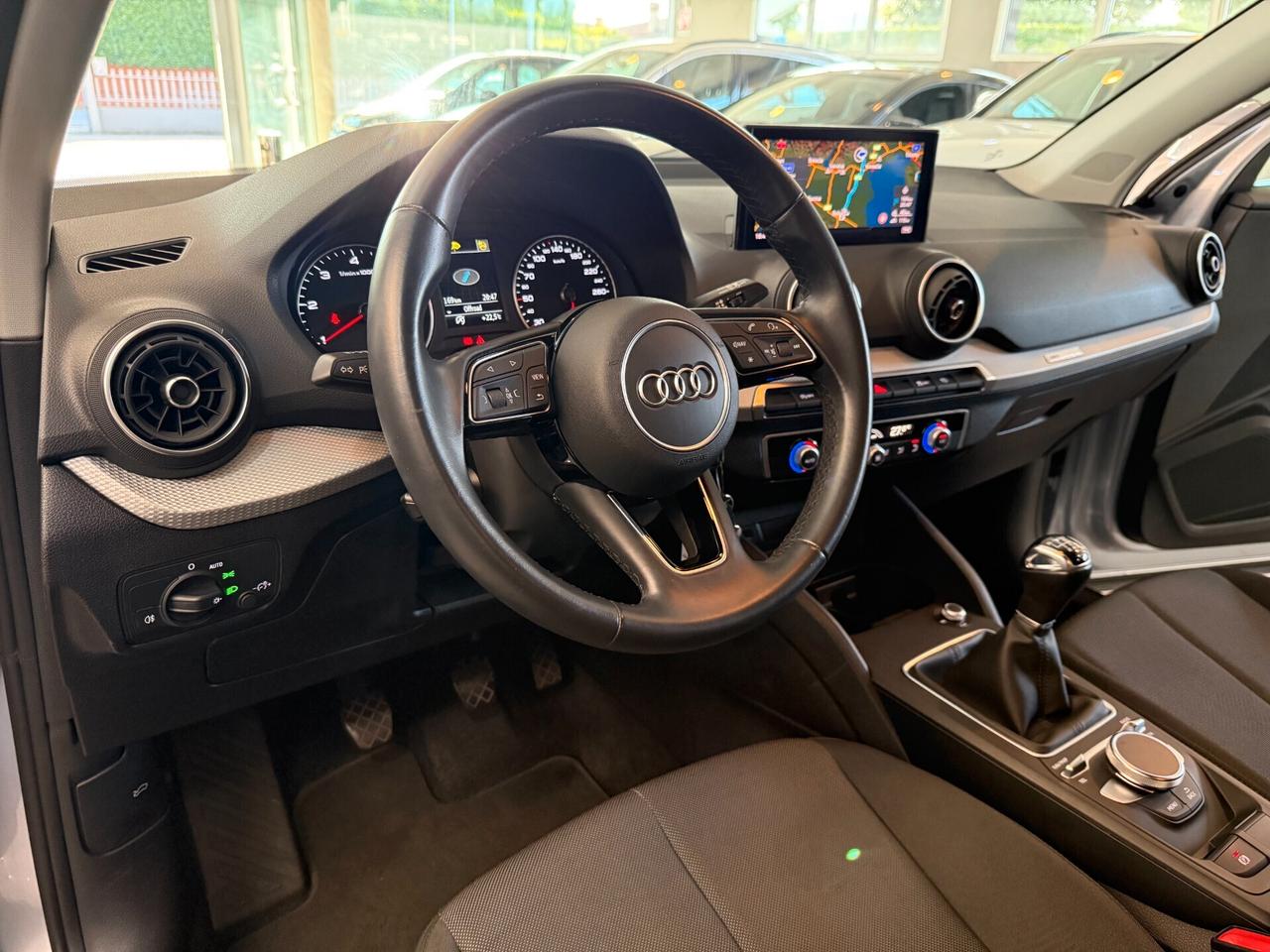 Audi Q2 30 TDI Business