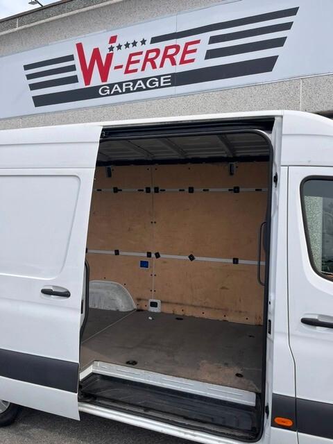 Mercedes-benz Sprinter F37/33 319 CDI RWD TA Furgone