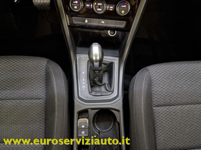VOLKSWAGEN Touran 1.6 TDI 115 CV SCR DSG Comfortline BlueMotion Tech