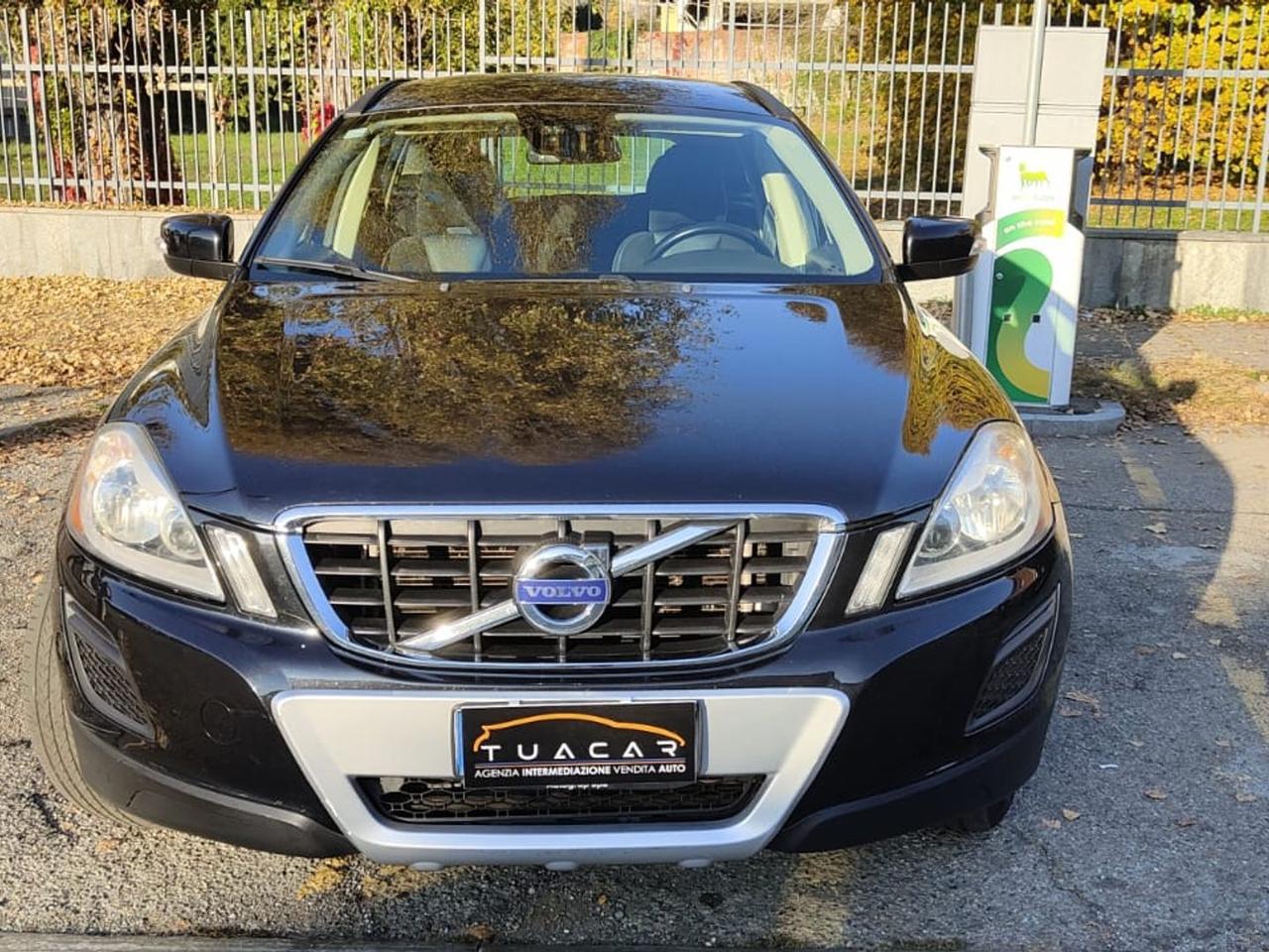 Volvo XC 60 2.4 D3 Kinetic #7699