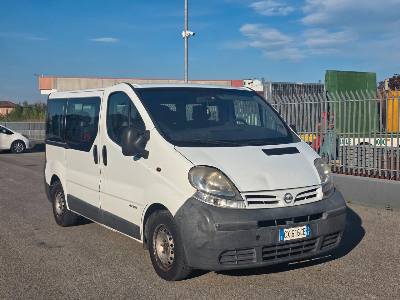 Nissan Primastar 9 posti