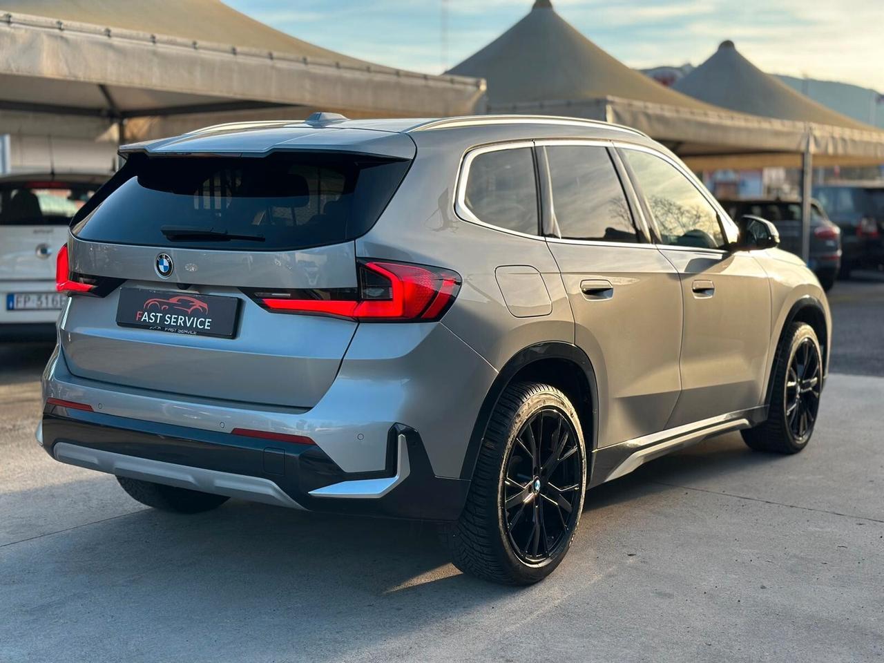 Bmw X1 xDrive 20d xLine 48v head up keyless led