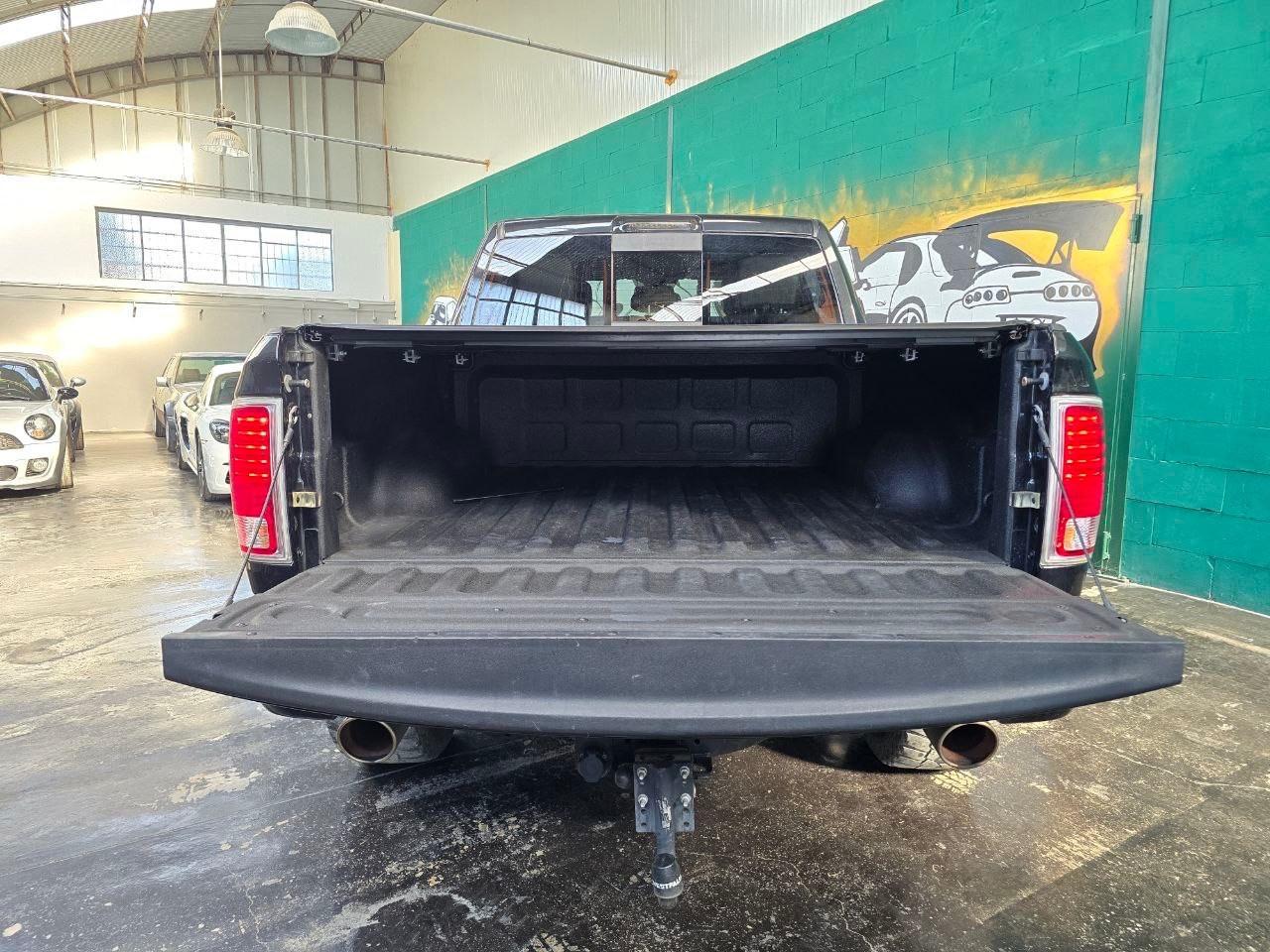 Dodge RAM Dodge Ram 1500 Limited 5.7 V8 GPL Prins