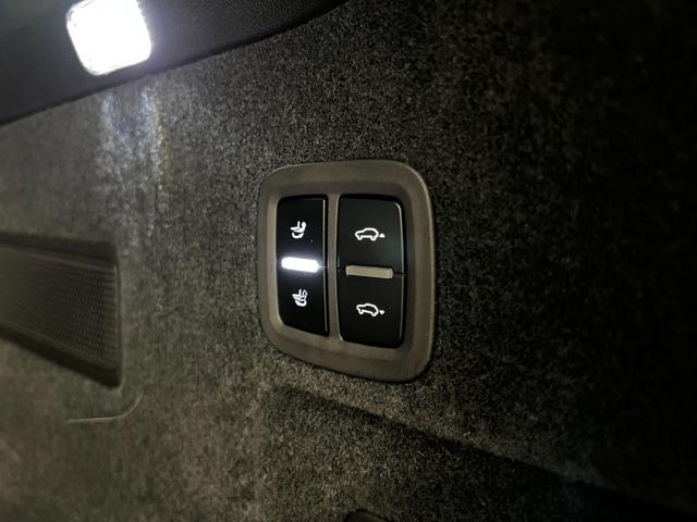 PORSCHE Cayenne 3.0 V6 E-Hybrid / TETTO PANORAMICO / GANCIO / 360°