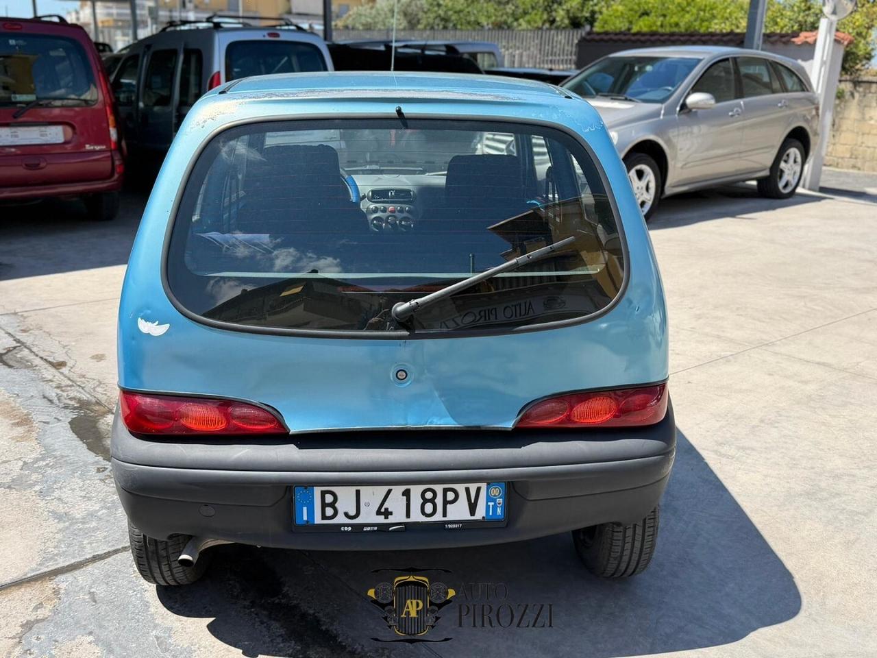 FIAT 600 900CC ANNO 2000
