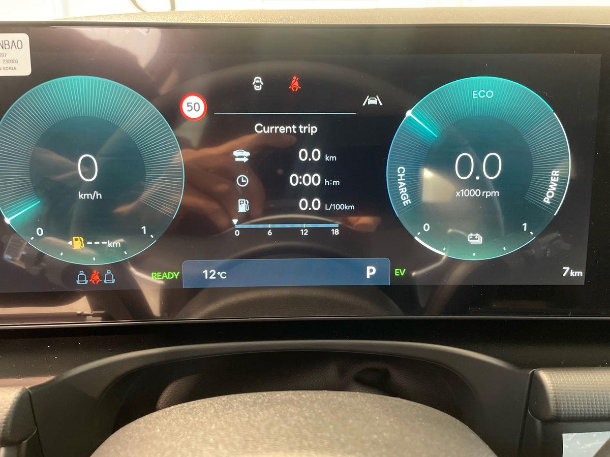 HYUNDAI TUCSON MY26 1.6HEV AT 2WD BUSINESS