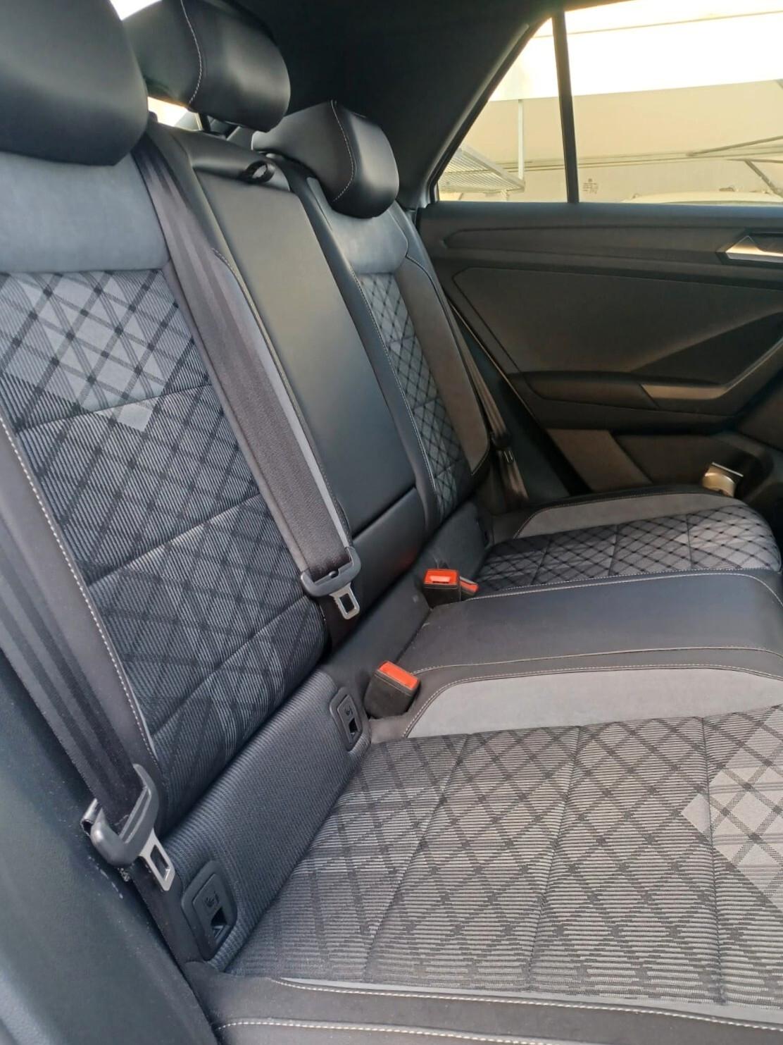 Volkswagen T-Roc 1.5 TSI ACT DSG R-Line Plus